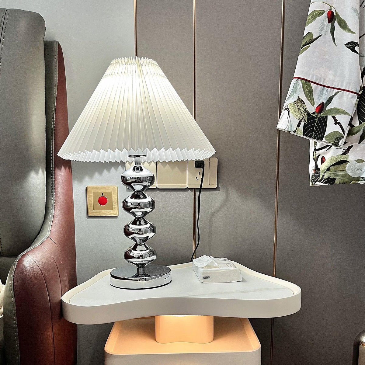 Cyris lámpara de mesa con pliegues