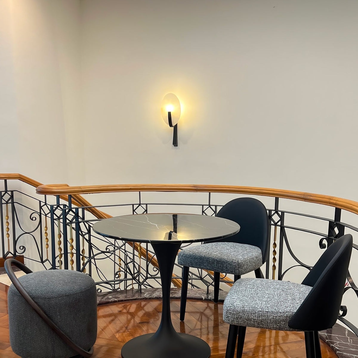 Nivaeria aplique de pared moderno en alabastro