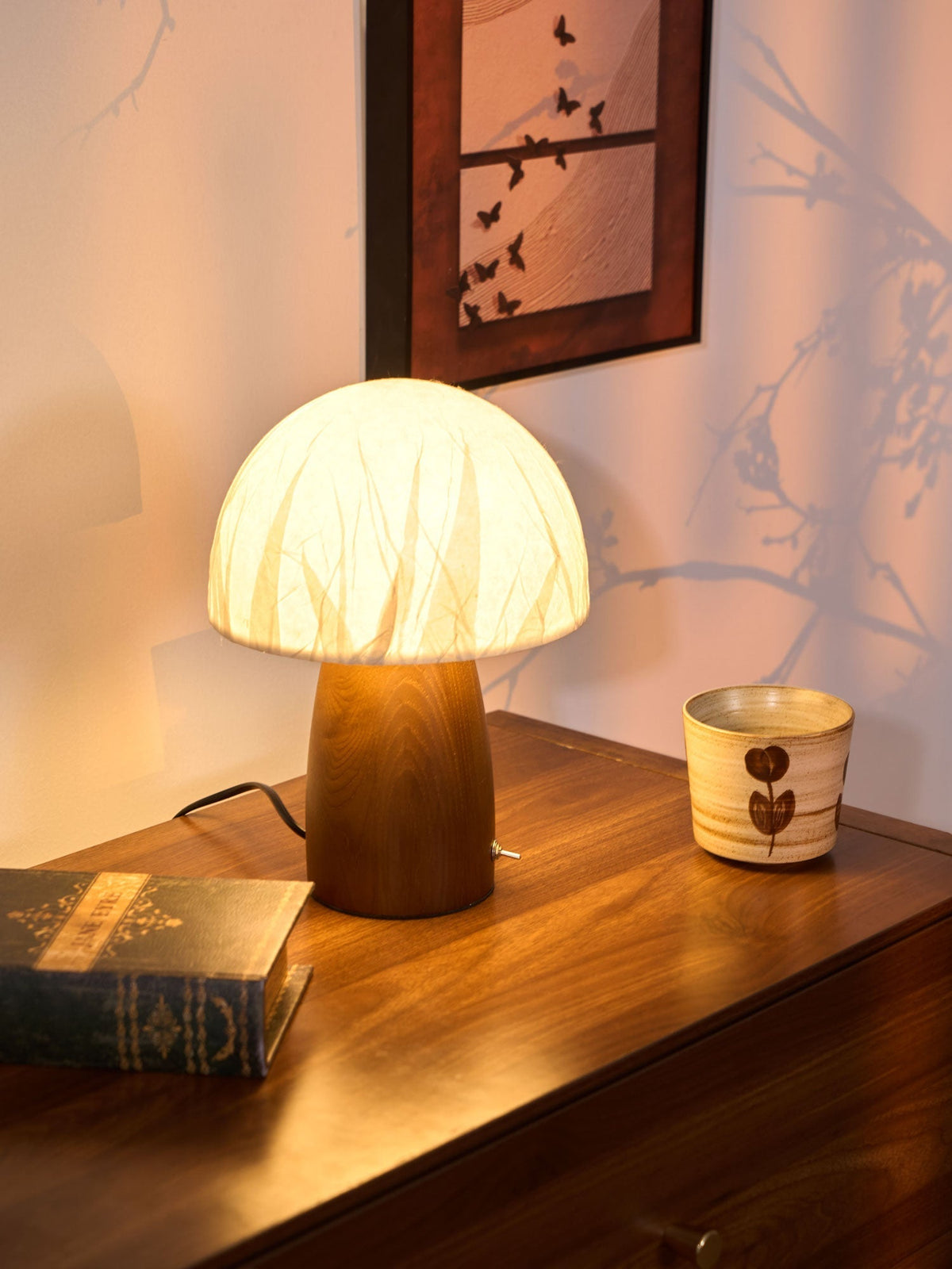 Nimbus lámpara de mesa de madera y tela