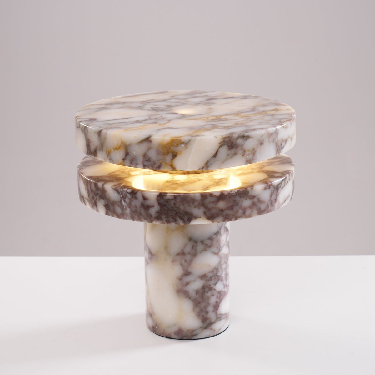 Selerine lámpara de mesa de mármol