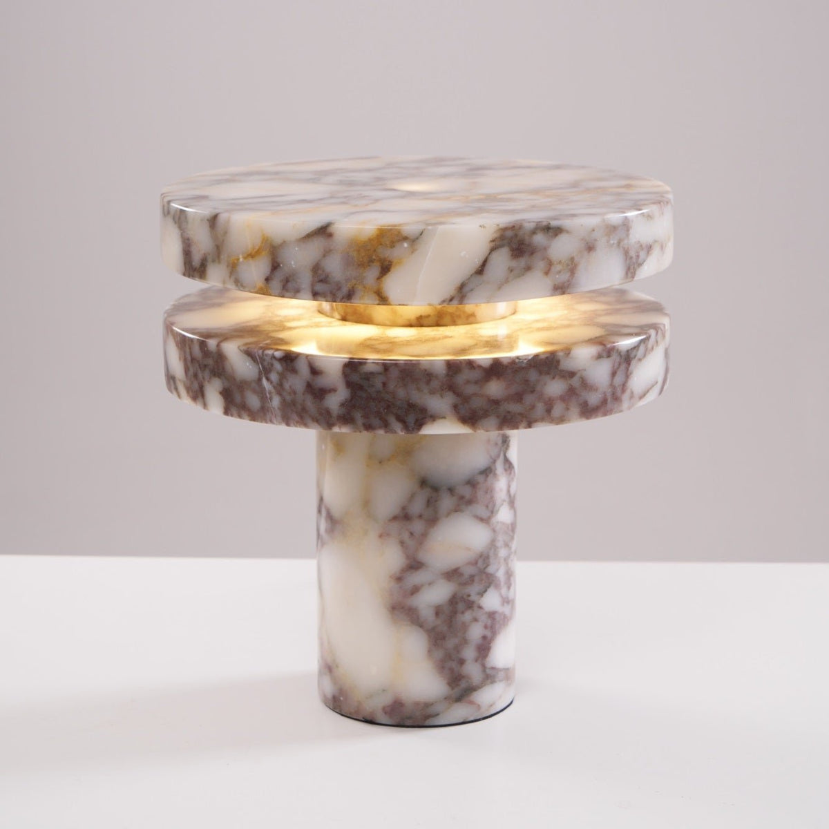 Selerine lámpara de mesa de mármol