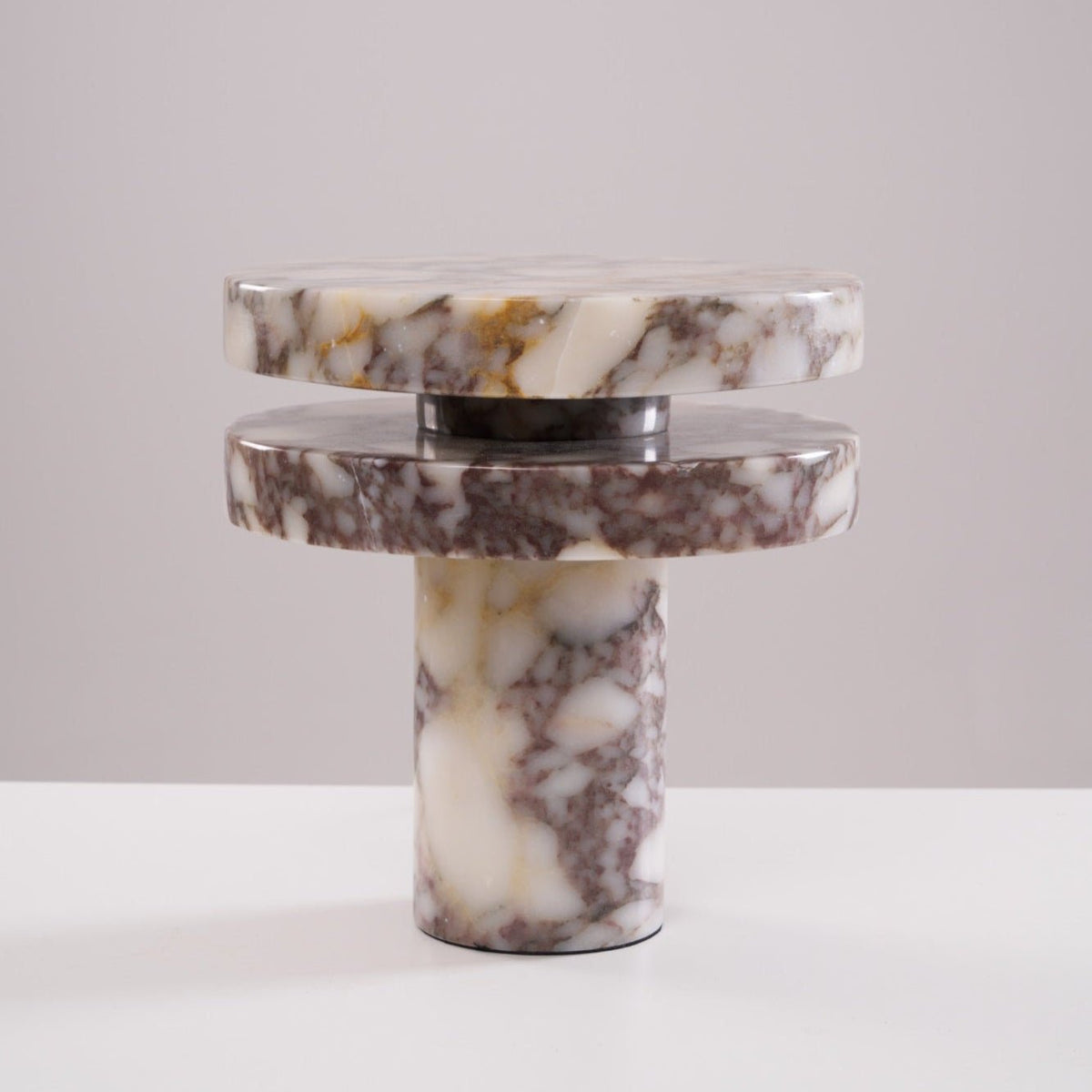 Selerine lámpara de mesa de mármol