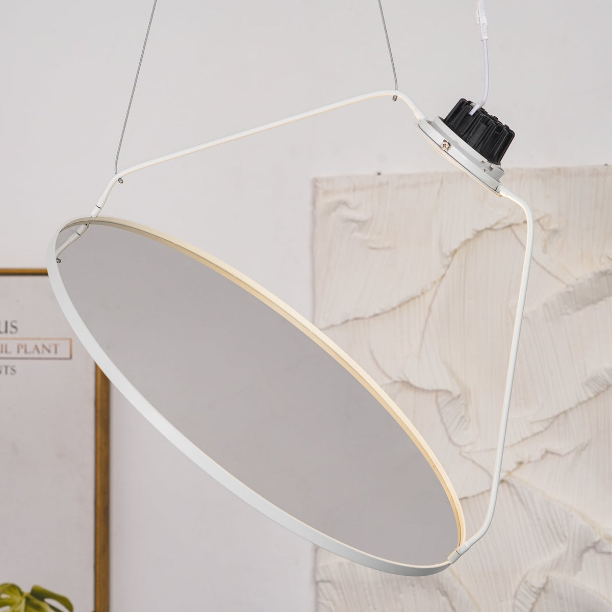 Brio lámpara colgante minimalista de acero