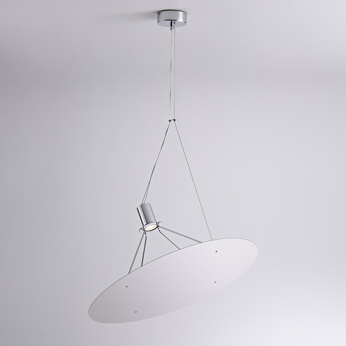 Brio lámpara colgante minimalista de acero