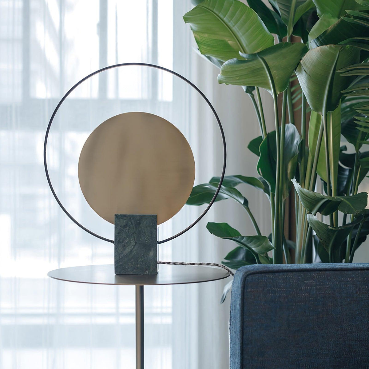 Lirixy lámpara de mesa geométrica de mármol