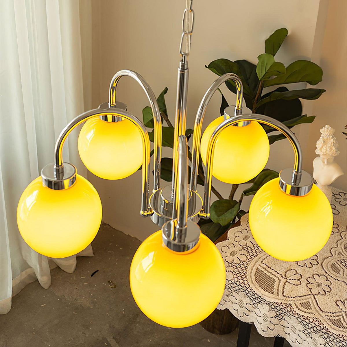 Liororian lámpara de araña con globos de vidrio amarillo