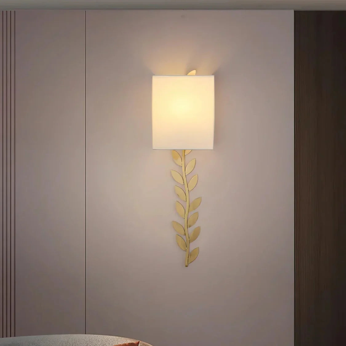 Verve Wall Lamp Brass Leaf Fabric