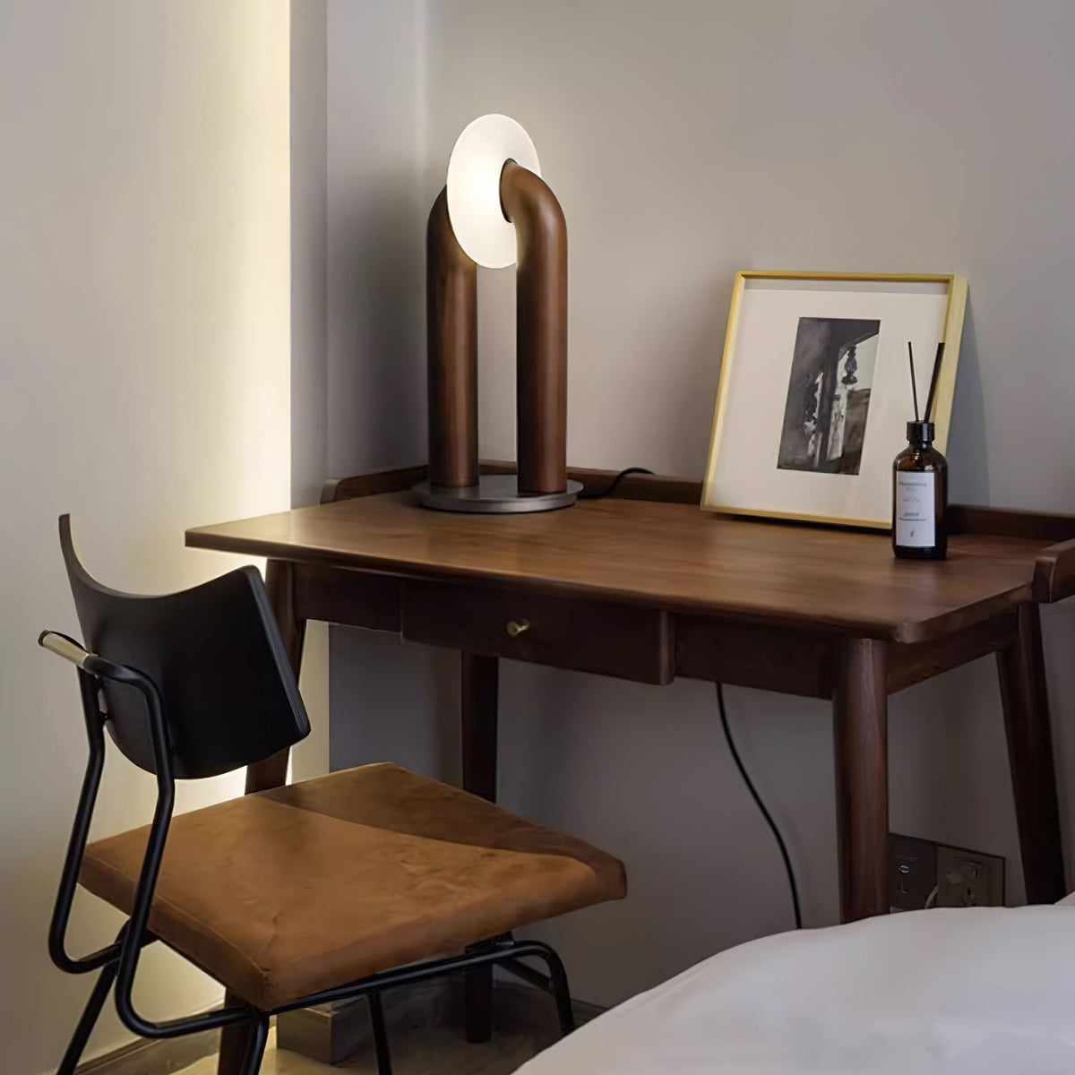 Raelix lámpara de mesa de madera vintage