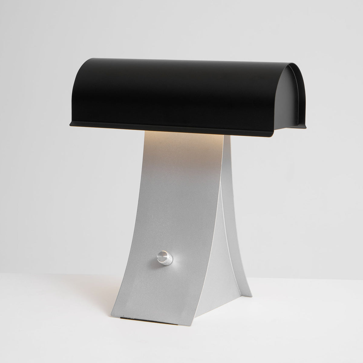 Noirvian lámpara de mesa