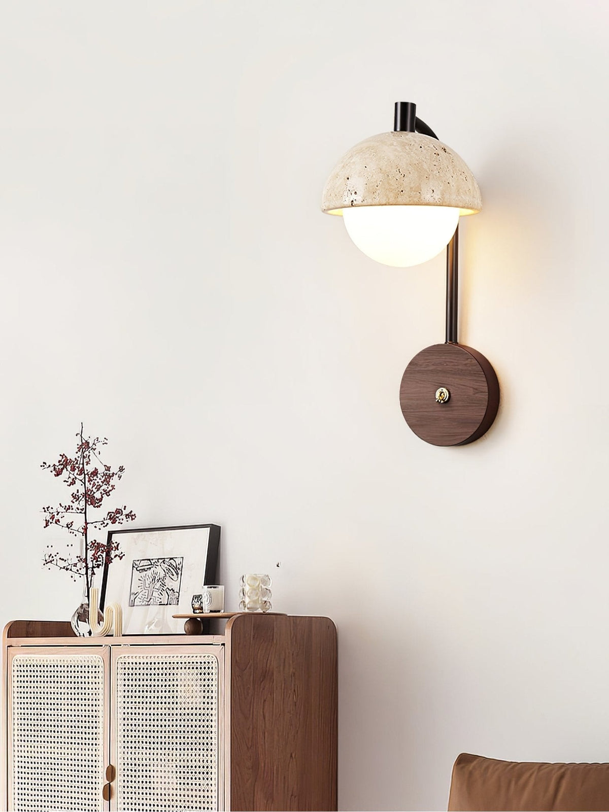 Ormaren aplique de pared en travertino