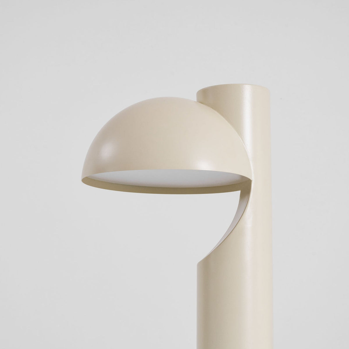 Belviora lámpara de mesa minimalista