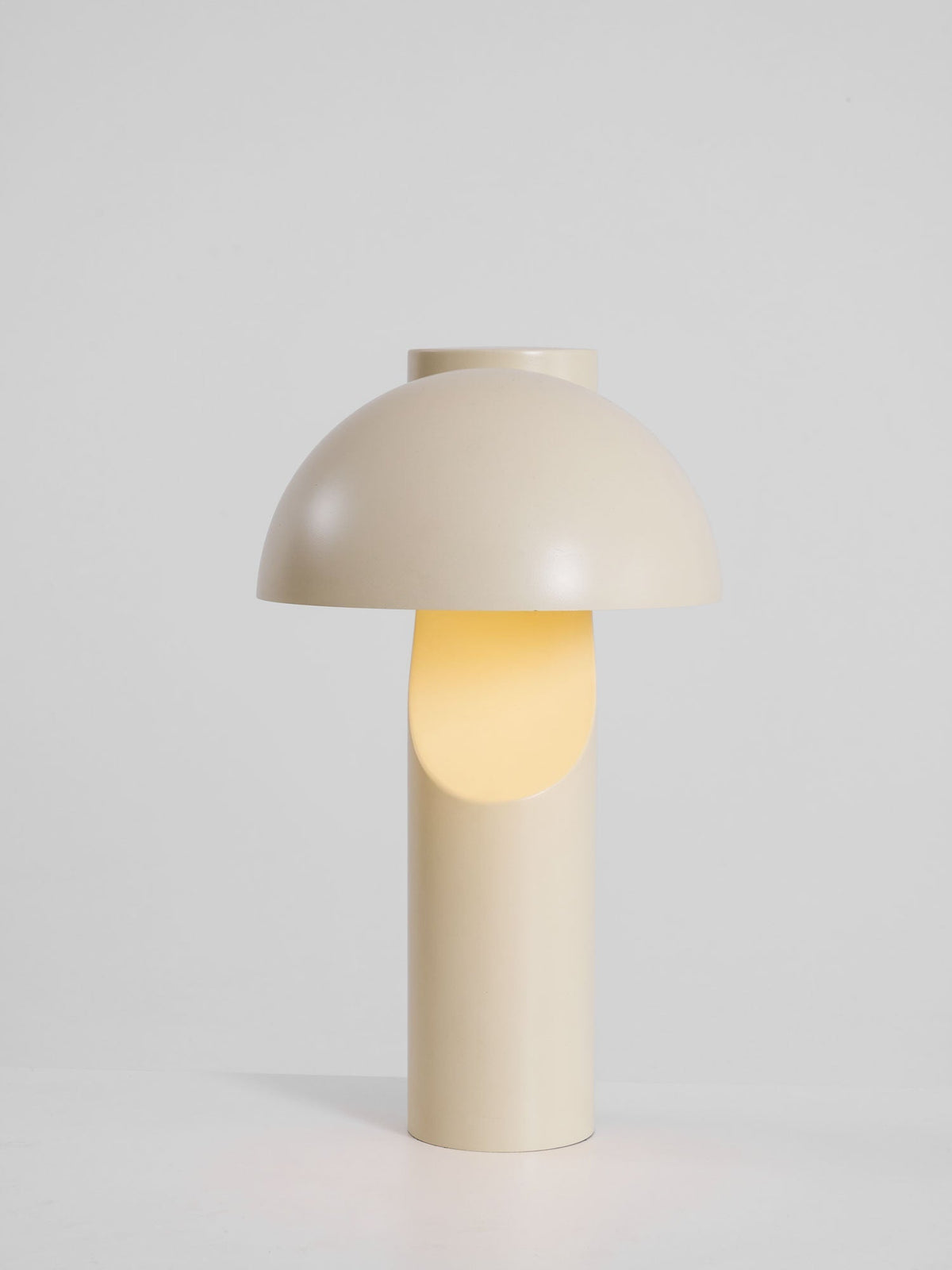 Belviora lámpara de mesa minimalista
