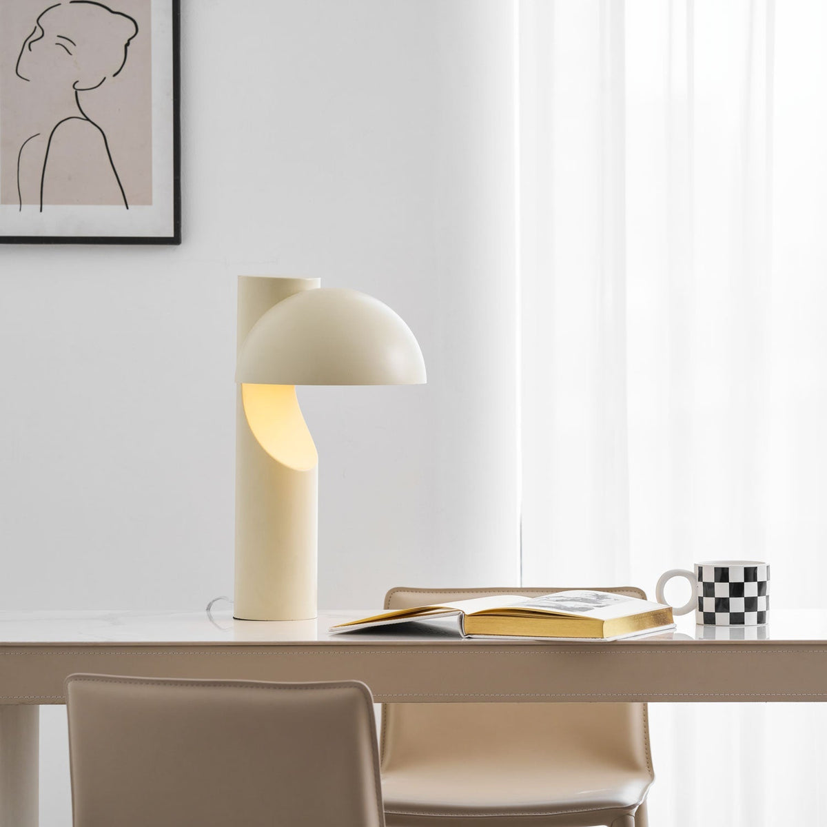 Belviora lámpara de mesa minimalista