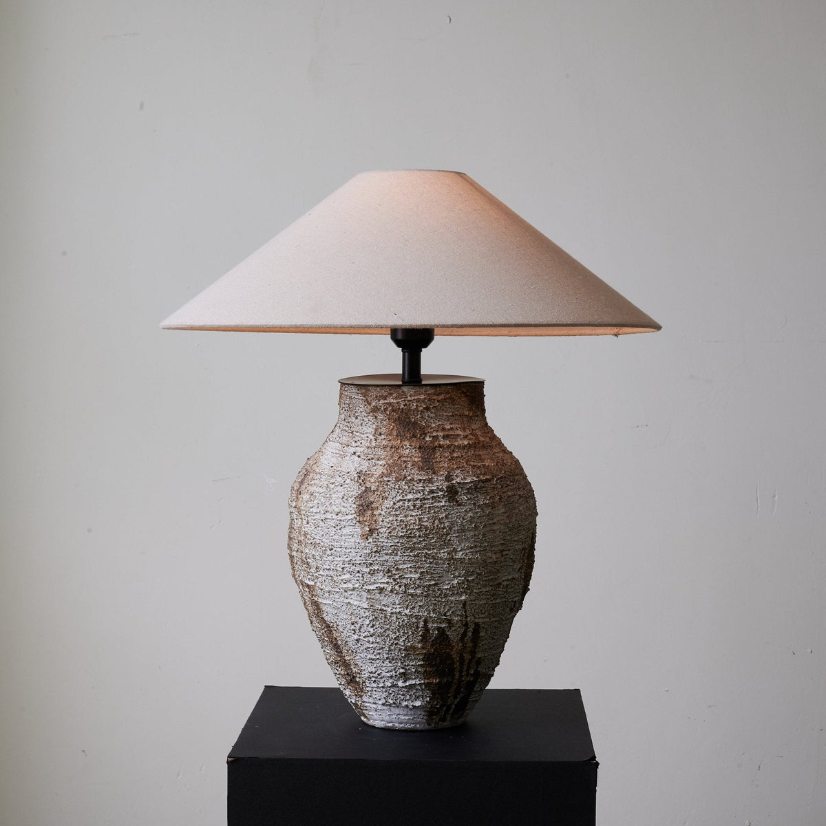 Celia lámpara de mesa wabi-sabi cerámica