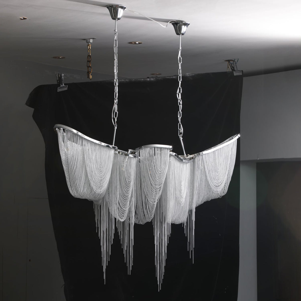 Soleraria lámpara de araña borlas dorada