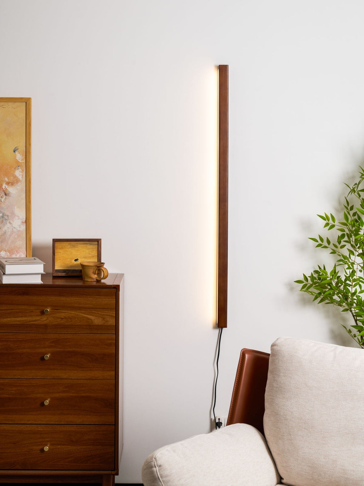 Bryf aplique de pared lineal de madera con enchufe enchufable
