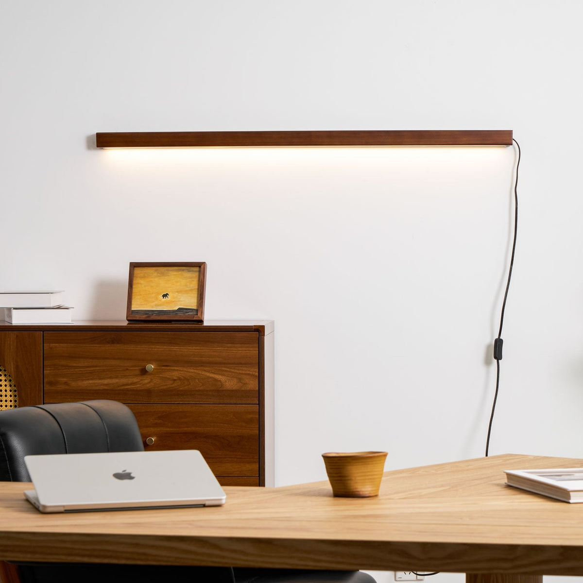 Bryf aplique de pared lineal de madera con enchufe enchufable