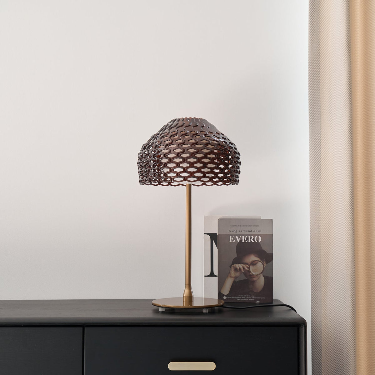 Vintace lámpara de mesa industrial de plástico