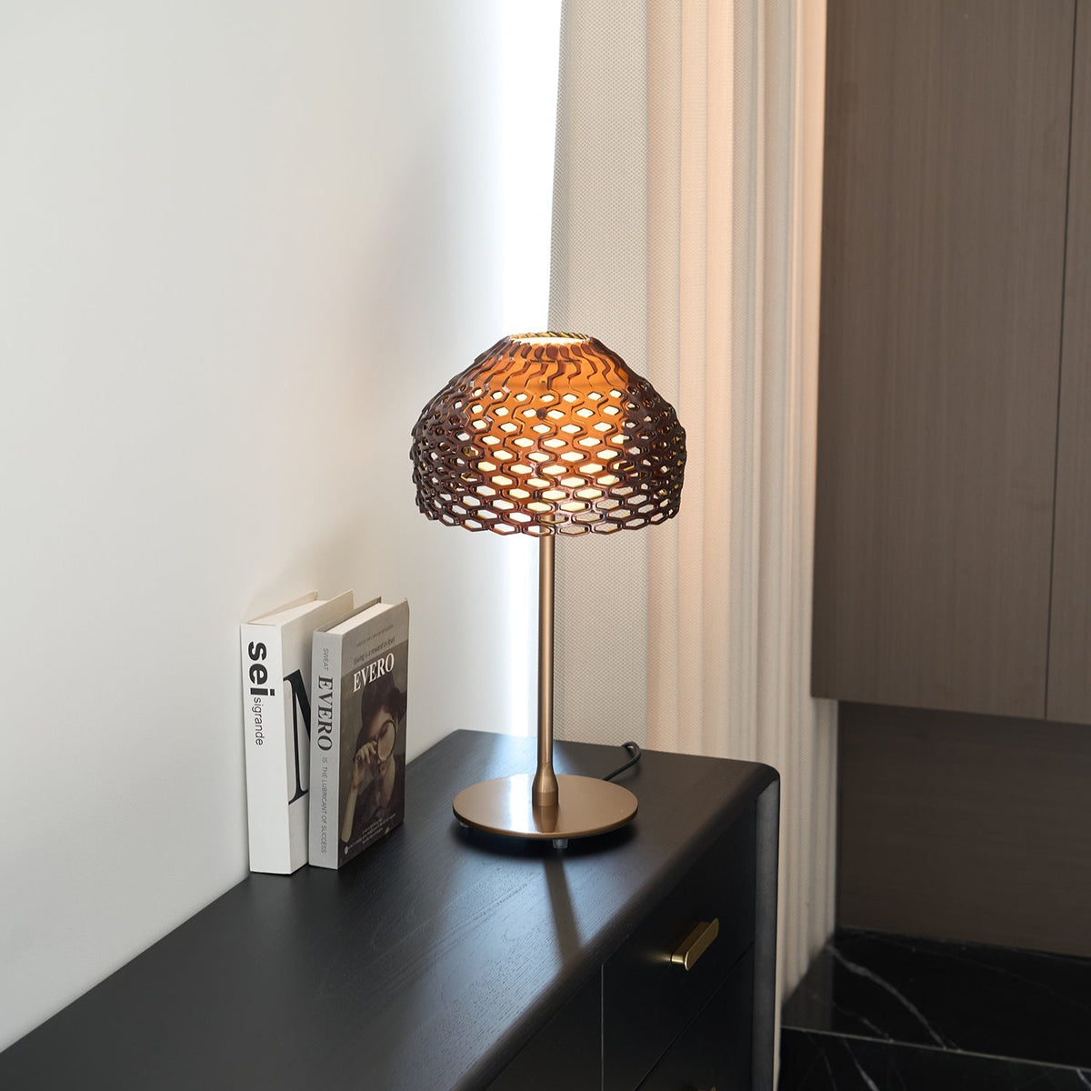 Vintace lámpara de mesa industrial de plástico