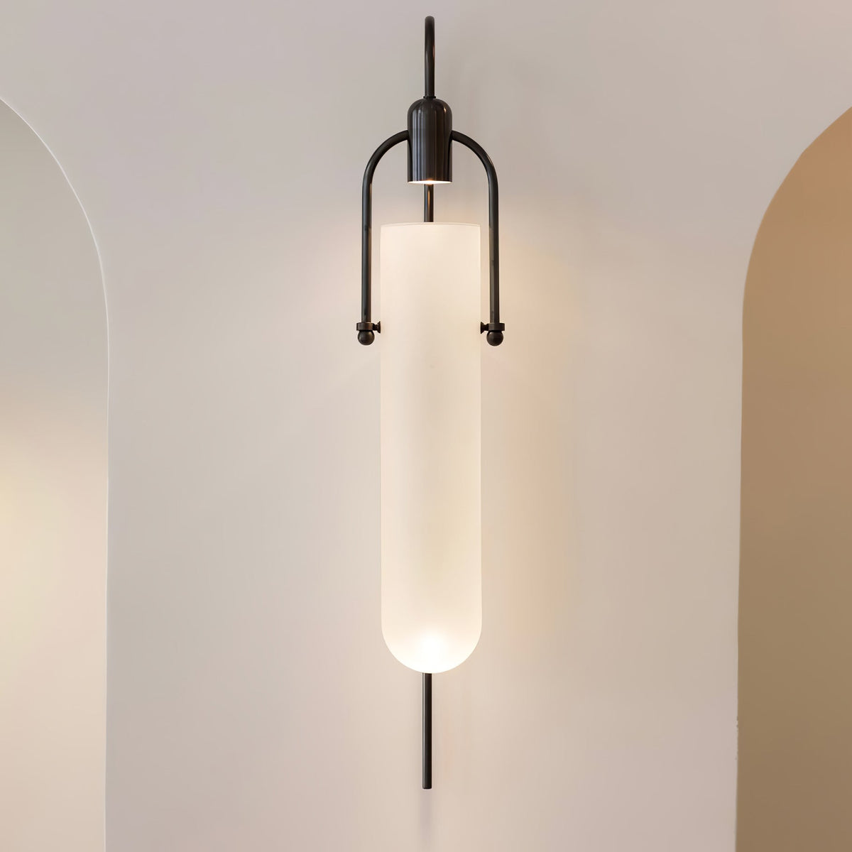 Poseidon Arc Wall Lamp