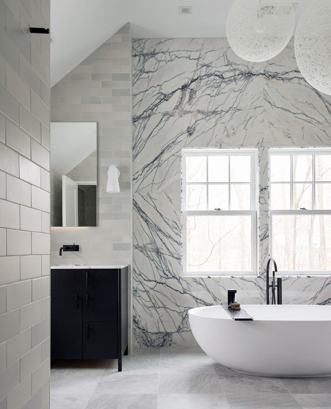 Lioririella aplique de pared con pantalla de vidrio cónico