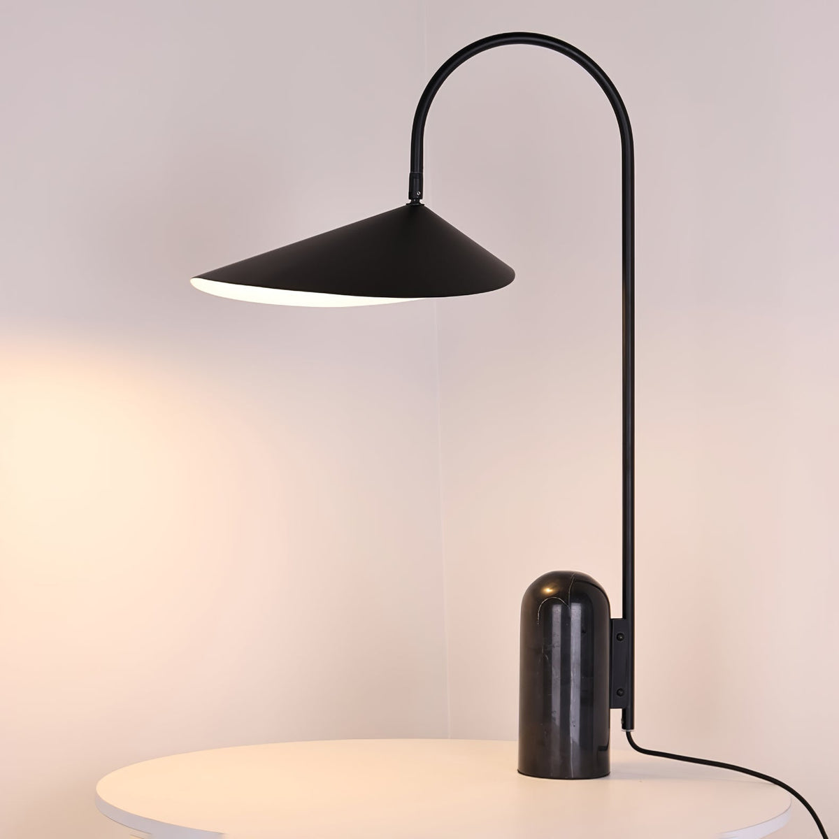 Selva lámpara de mesa Arc Leaf