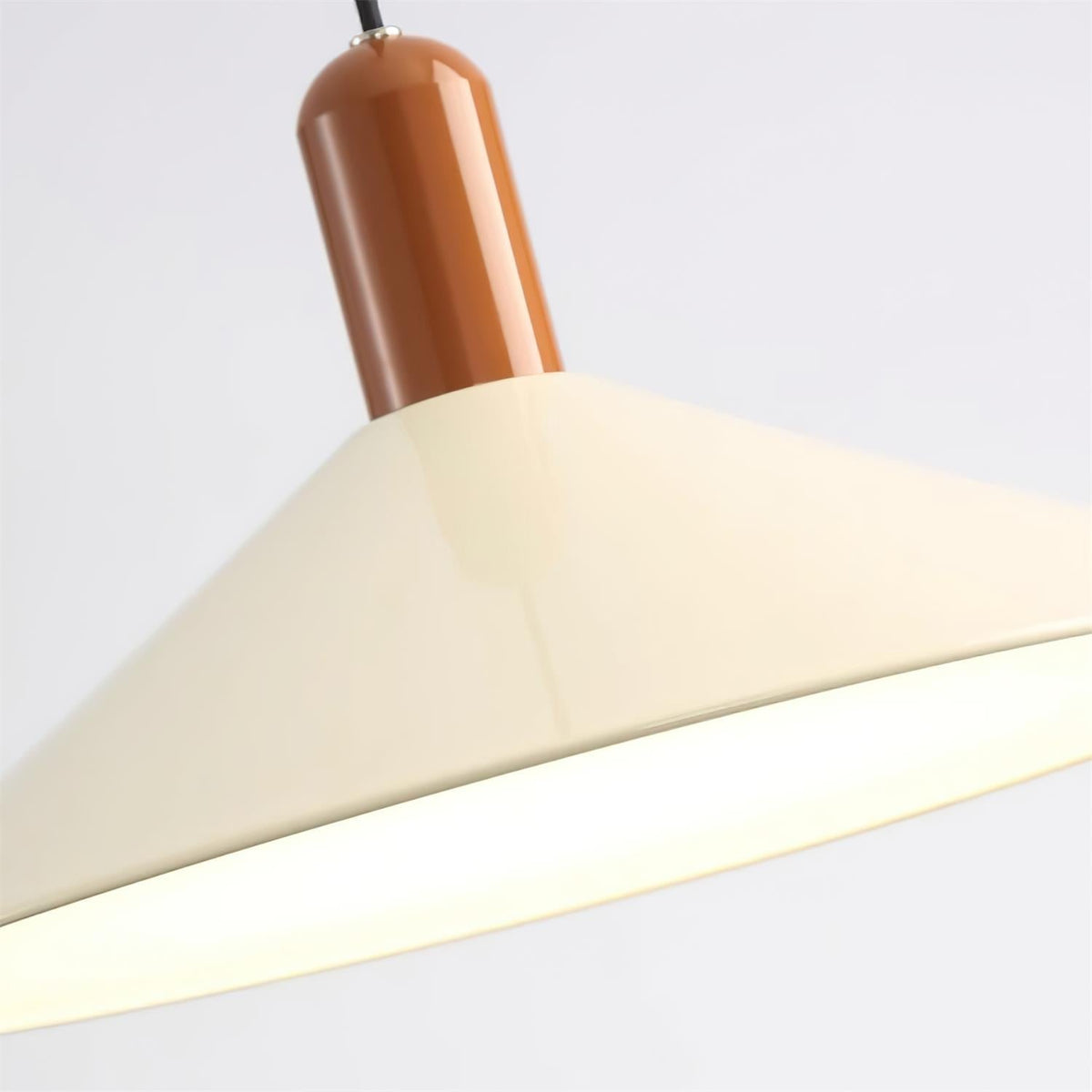 Lámpara colgante LED minimalista cónica para comedor