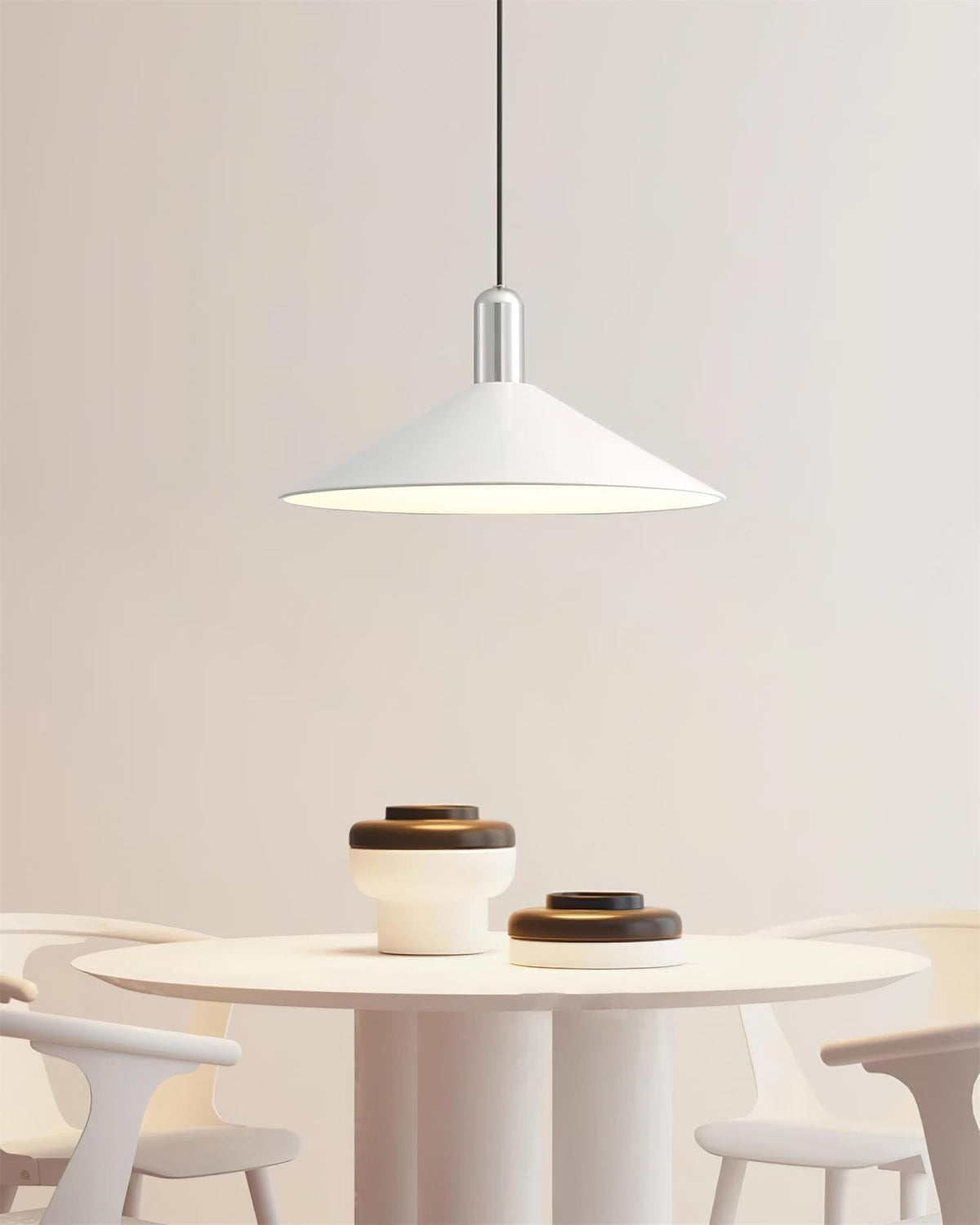 Lámpara colgante LED minimalista cónica para comedor