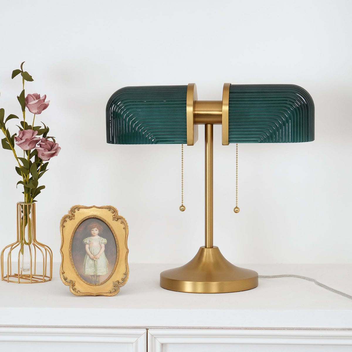 Gorven lámpara de mesa industrial