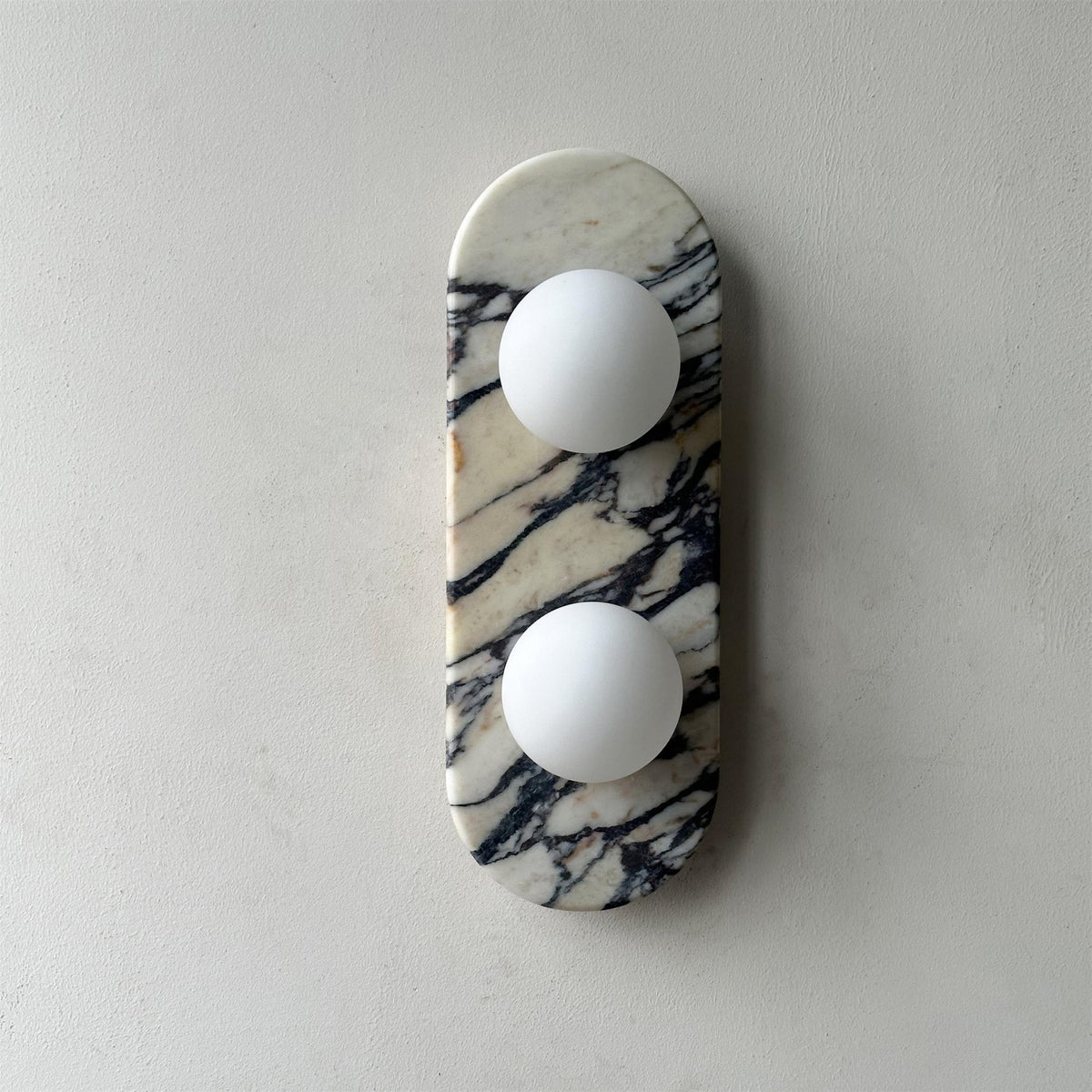 Eirenise aplique de pared Elegancia vidrio mármol Único