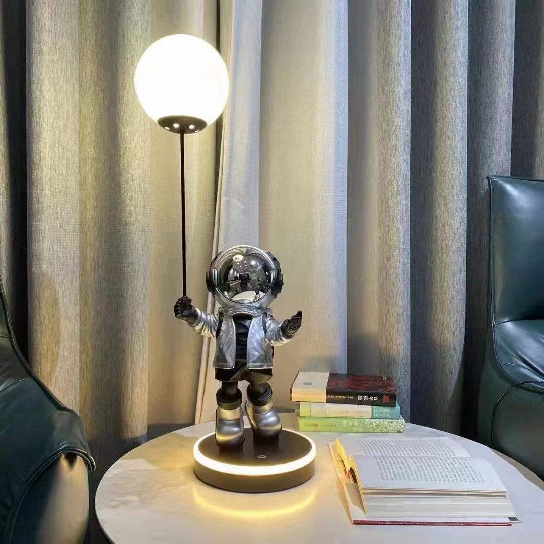 Stellar lámpara de mesa Astronauta y Planeta