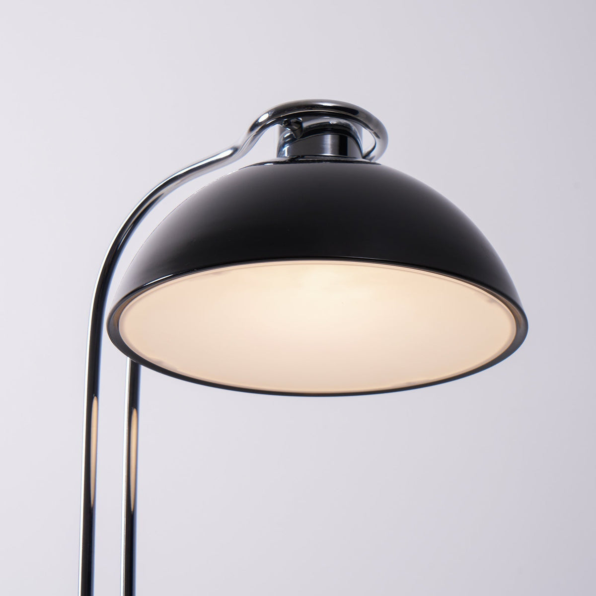 Lucanella lámpara de mesa contemporánea de acrílico