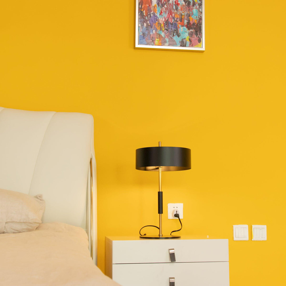 Zenith lámpara de mesa minimalista