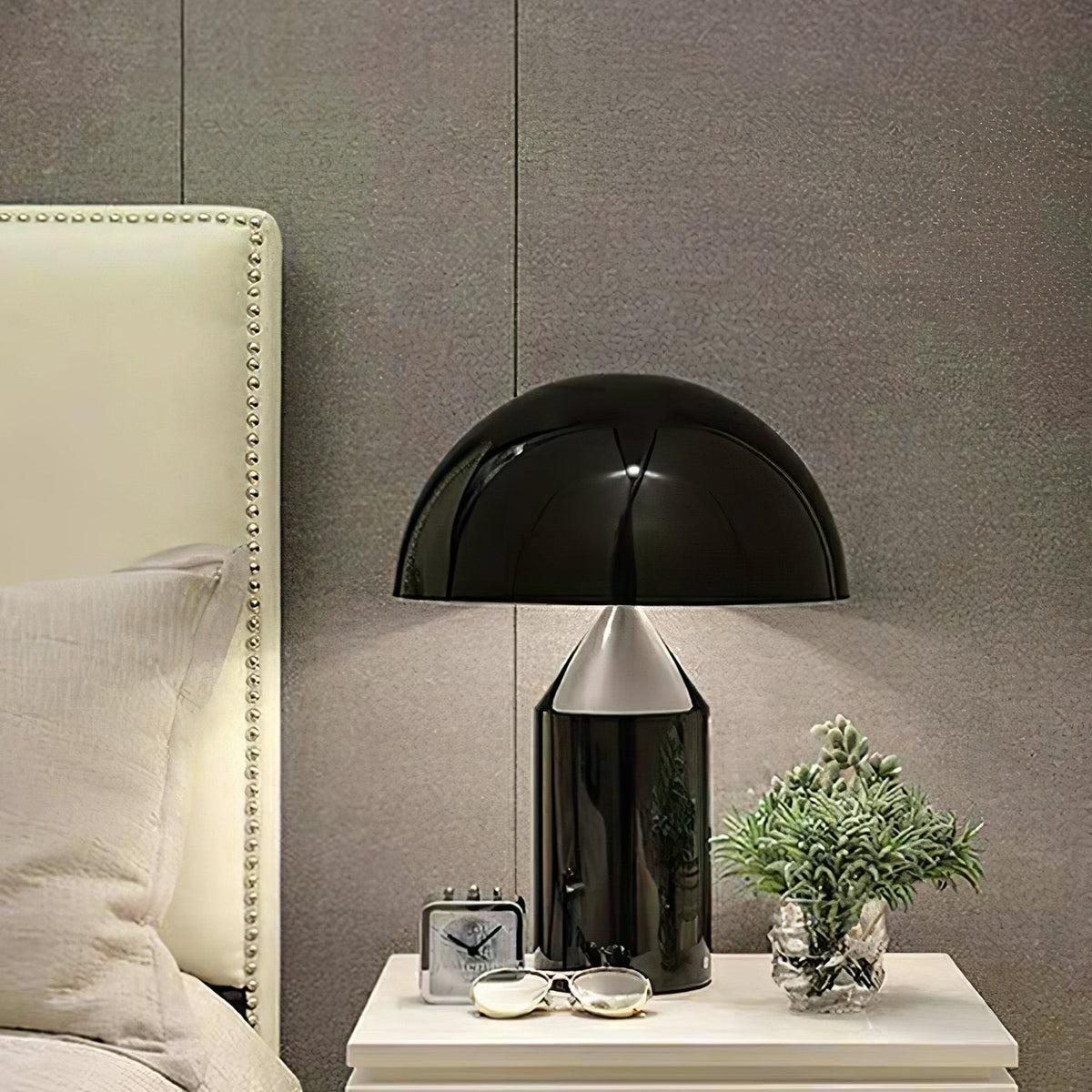 Selisina lámpara de mesa industrial minimalista