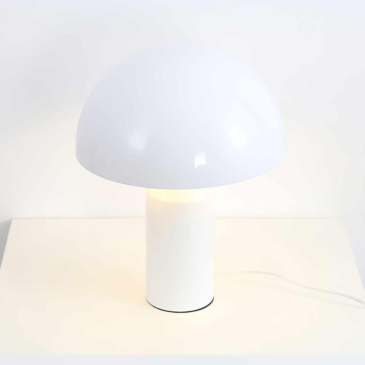 Selisina lámpara de mesa industrial minimalista