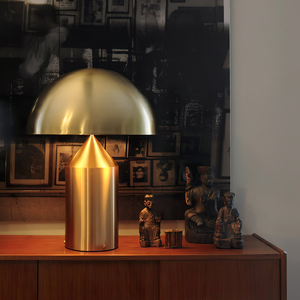 Selisina lámpara de mesa industrial minimalista