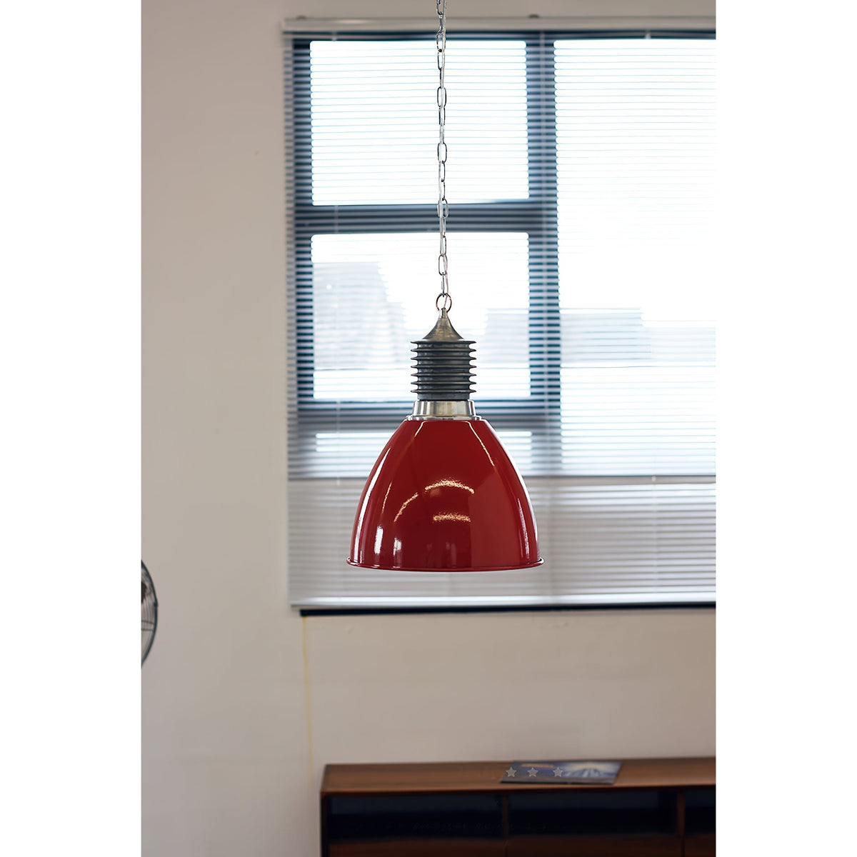 Kvennuvys lámpara colgante moderna minimalista de metal