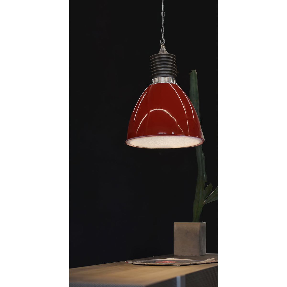 Kvennuvys lámpara colgante moderna minimalista de metal