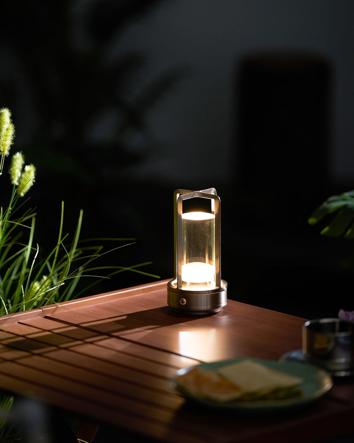 Solvane lámpara de mesa recargable