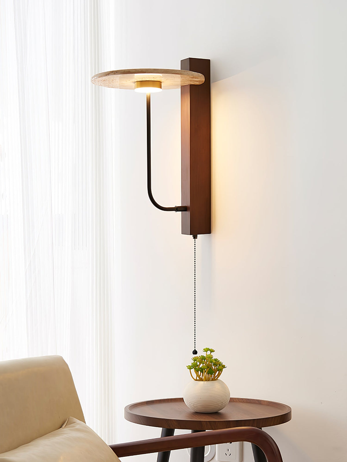 Viphayra aplique de pared con brazo articulado en travertino