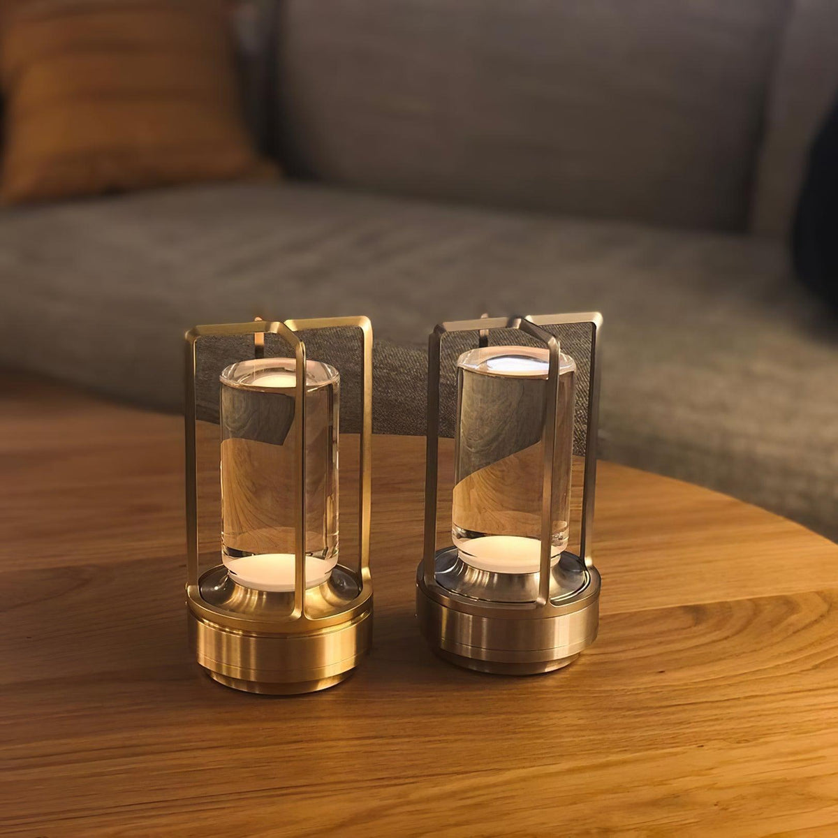 Calisina lámpara de mesa (con batería integrada)