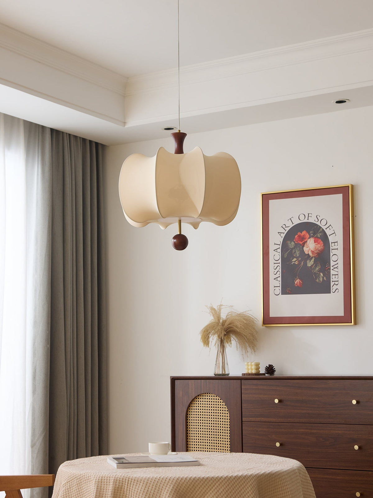Elvelise lámpara colgante de tejido y madera