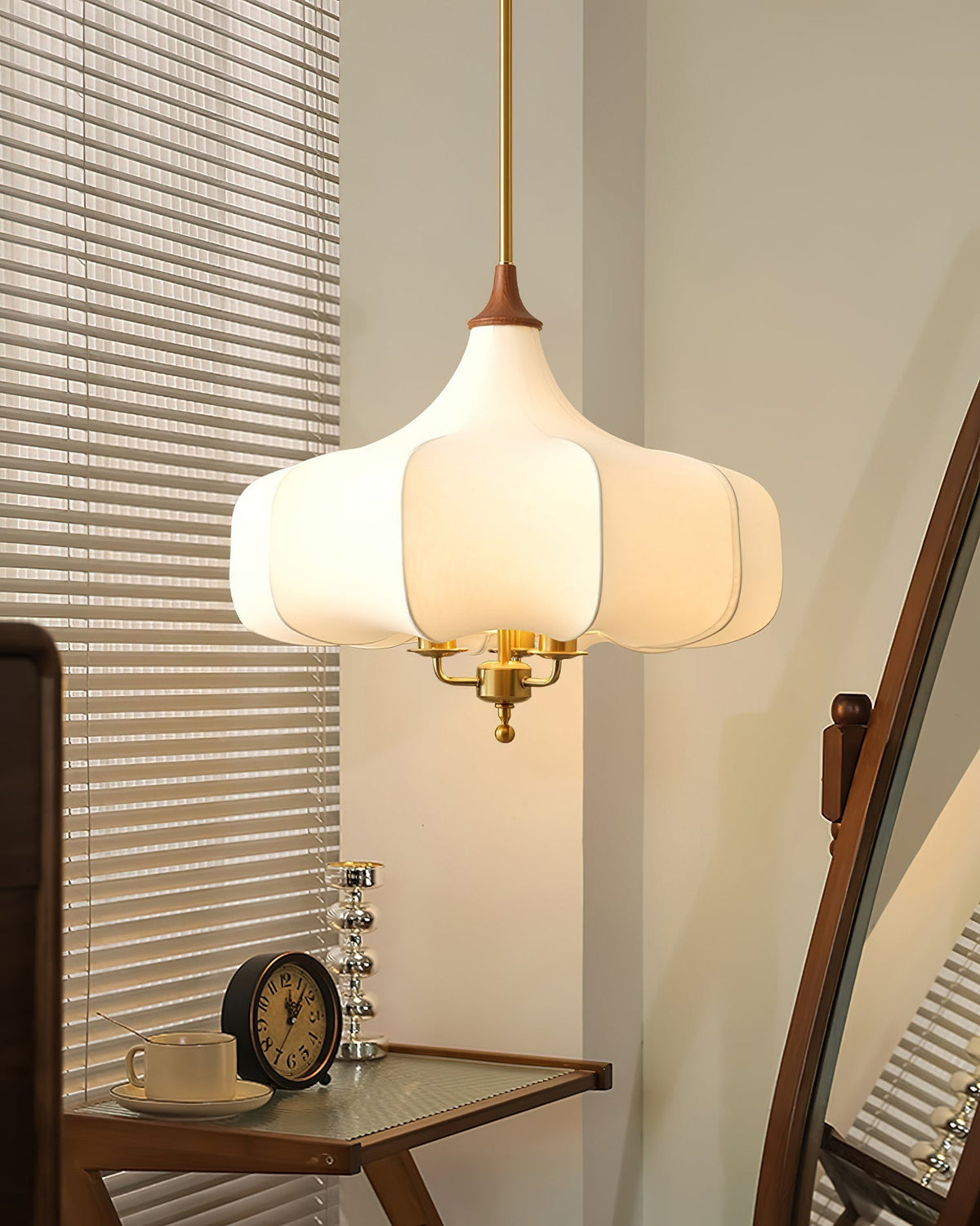 Jorath lámpara colgante de tejido y madera