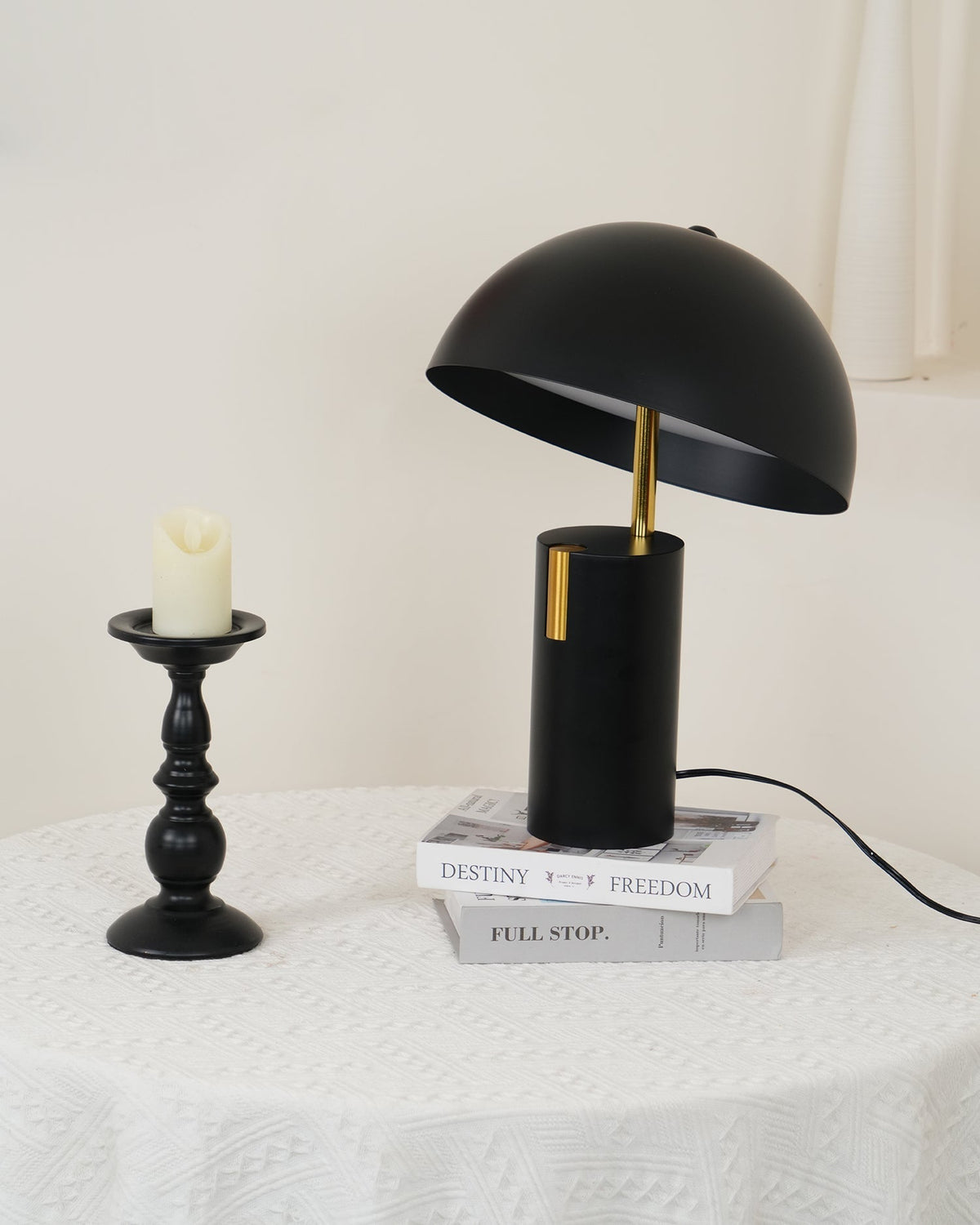 Veroca lámpara de mesa de acero industrial