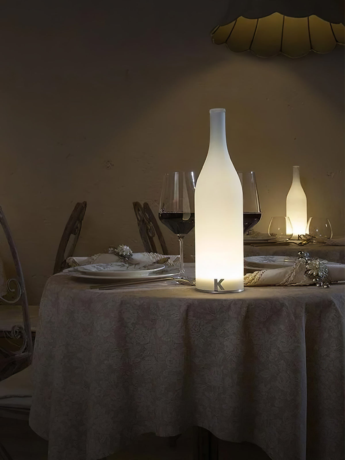 Vino lámpara de mesa con batería integrada