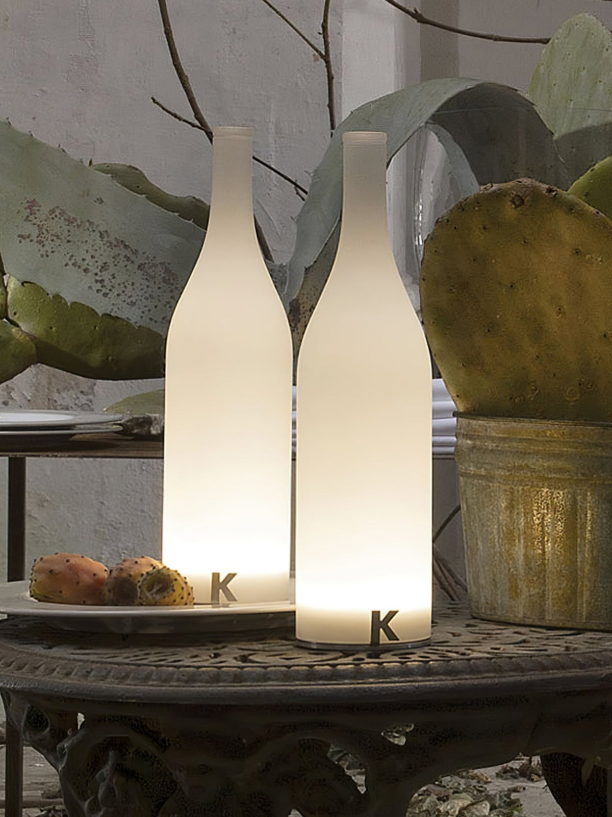 Vino lámpara de mesa con batería integrada