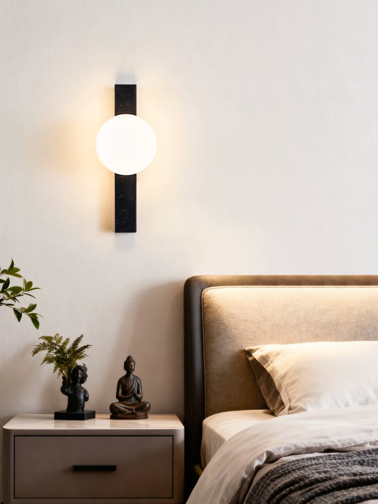 Zoshaira aplique de pared con globo negro y travertino