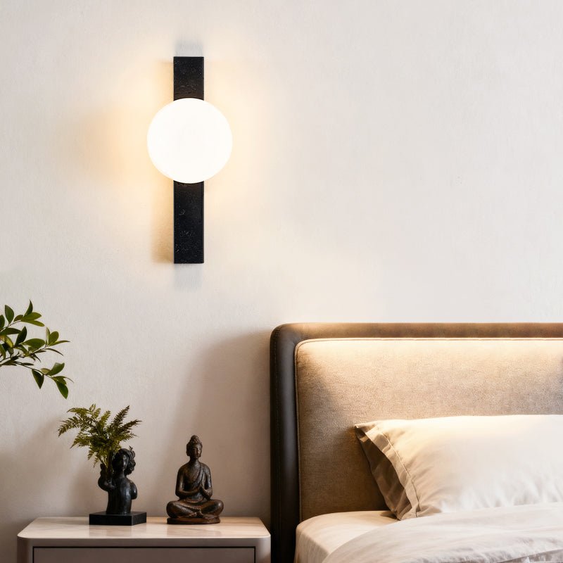 Zoshaira aplique de pared con globo negro y travertino