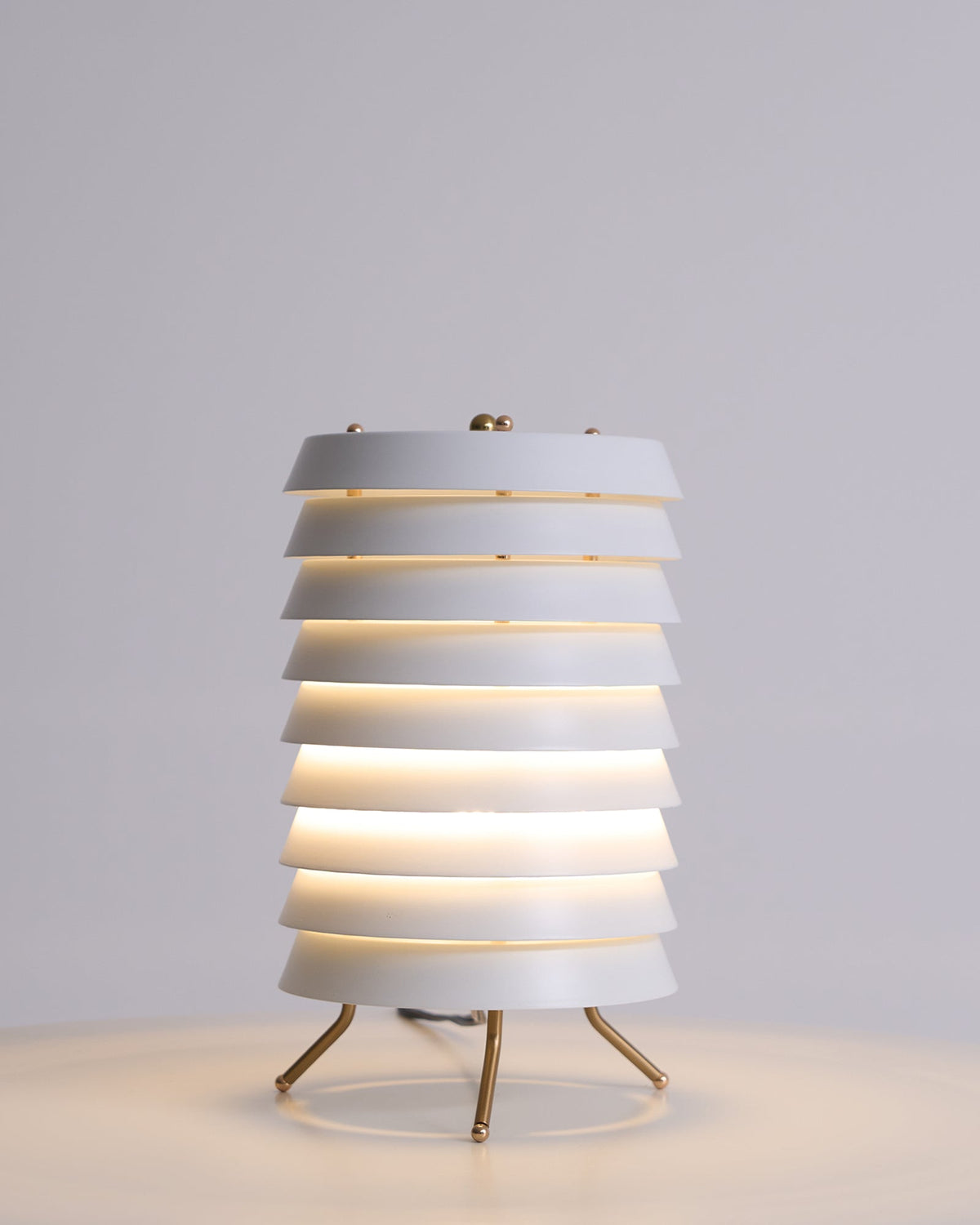 Orelelette lámpara de mesa Lattice escandinava
