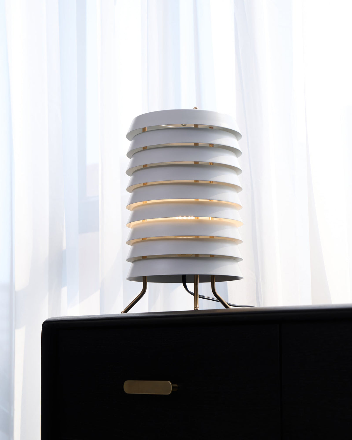 Orelelette lámpara de mesa Lattice escandinava
